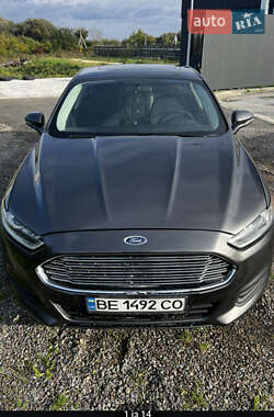 Седан Ford Fusion 2015 в Броварах