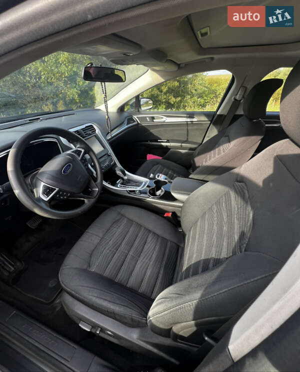 Седан Ford Fusion 2015 в Броварах