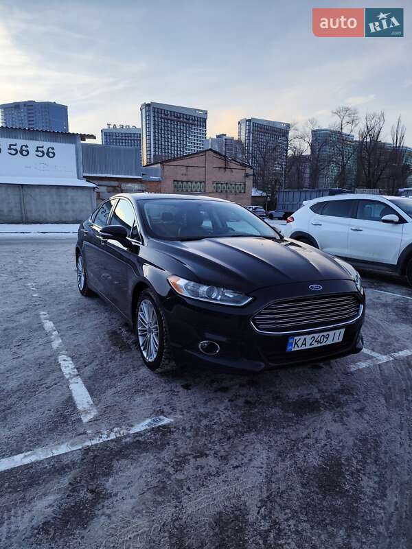 Седан Ford Fusion 2014 в Киеве