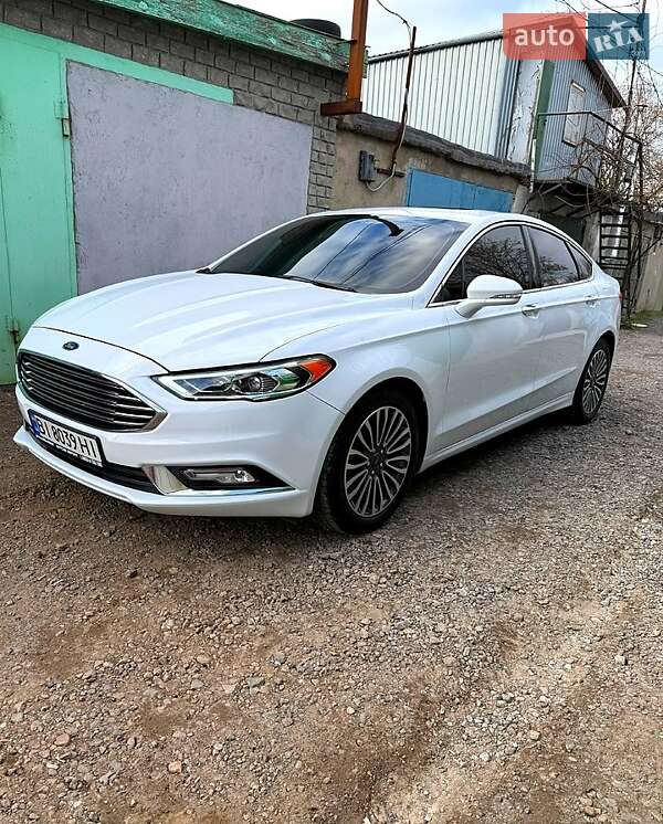 Седан Ford Fusion 2017 в Одесі