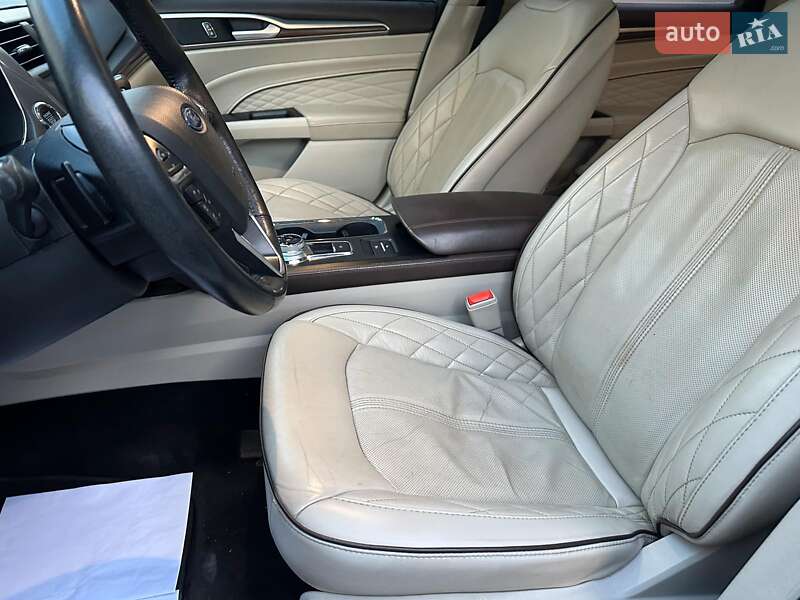 Седан Ford Fusion 2017 в Одессе