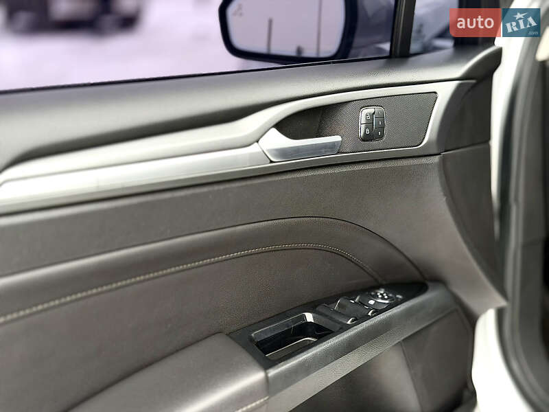 Седан Ford Fusion 2012 в Білій Церкві