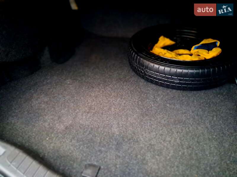 Седан Ford Fusion 2015 в Запоріжжі