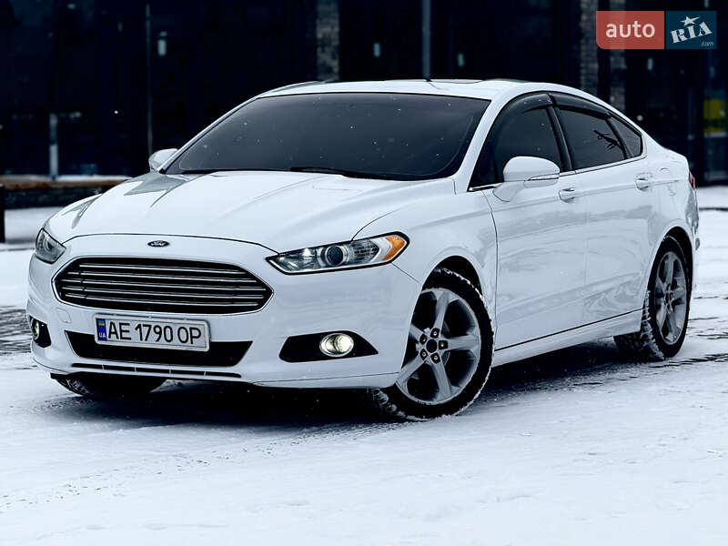 Седан Ford Fusion 2014 в Днепре