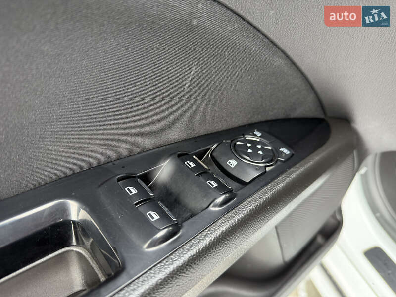 Седан Ford Fusion 2014 в Днепре