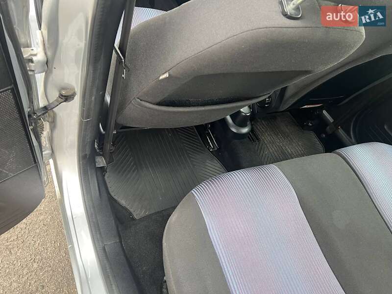 Хетчбек Ford Fusion 2008 в Кременчуці