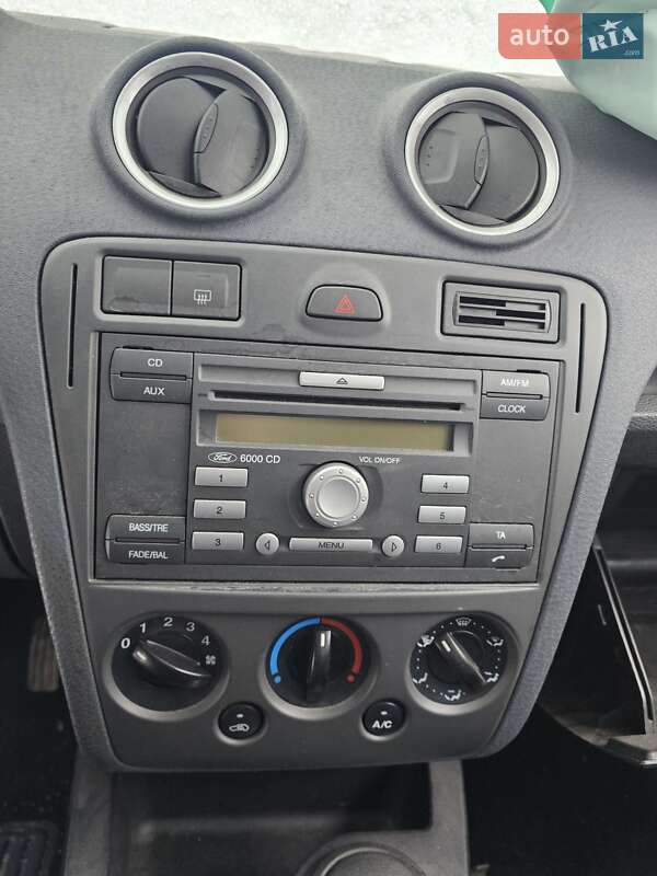 Хетчбек Ford Fusion 2010 в Києві