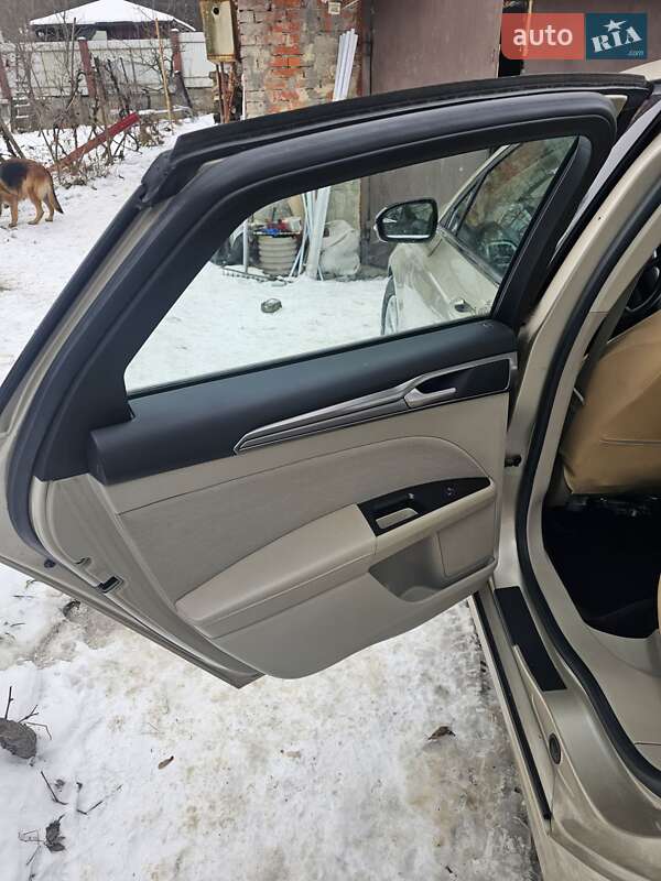 Седан Ford Fusion 2016 в Винниках фото 10 Седан Ford Fusion 2016 в Винниках