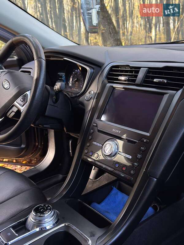 Седан Ford Fusion 2019 в Умани