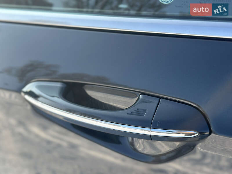 Седан Ford Fusion 2014 в Днепре