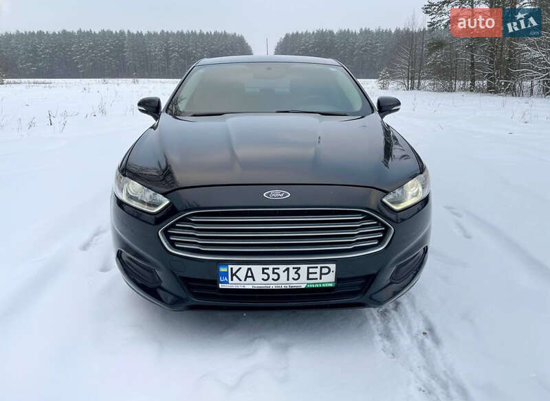 Седан Ford Fusion 2015 в Киеве