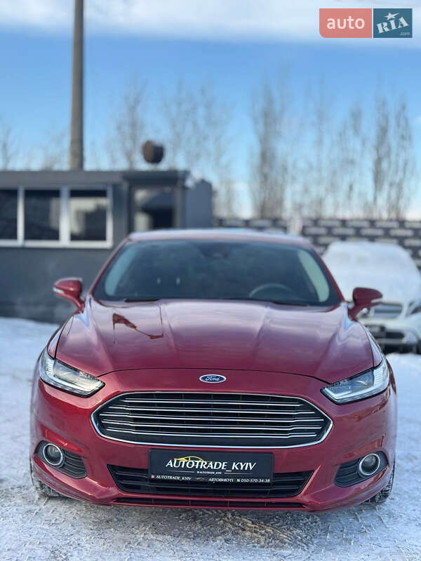 Седан Ford Fusion 2013 в Києві