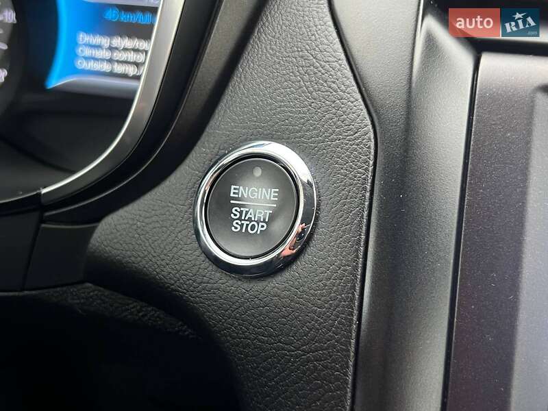 Седан Ford Fusion 2019 в Киеве