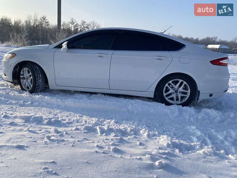 Седан Ford Fusion 2015 в Днепре
