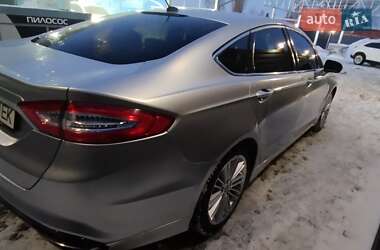 Седан Ford Fusion 2014 в Чернигове