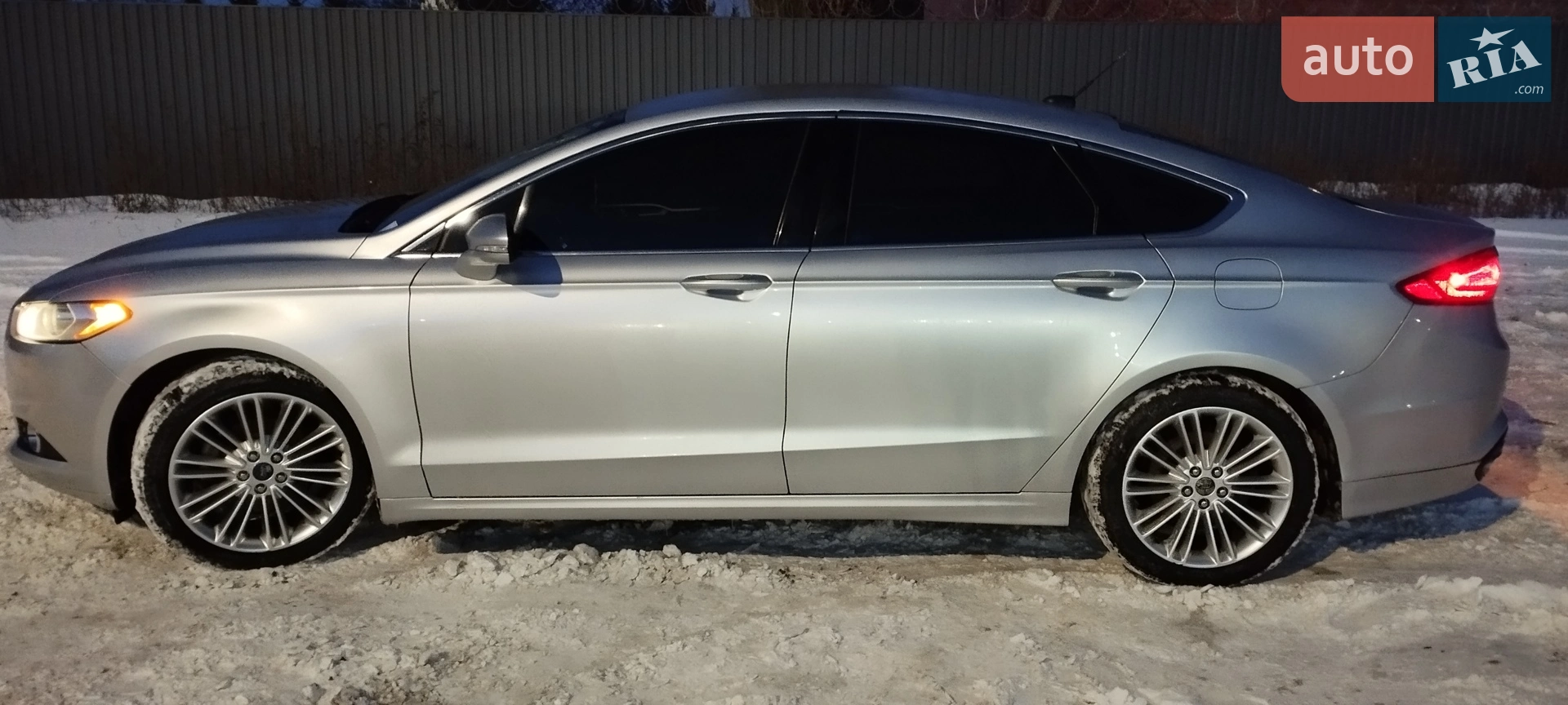 2014 Ford Fusion - мініатюра 31