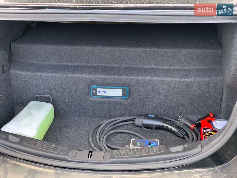 Седан Ford Fusion 2016 в Днепре фото 11 Седан Ford Fusion 2016 в Днепре