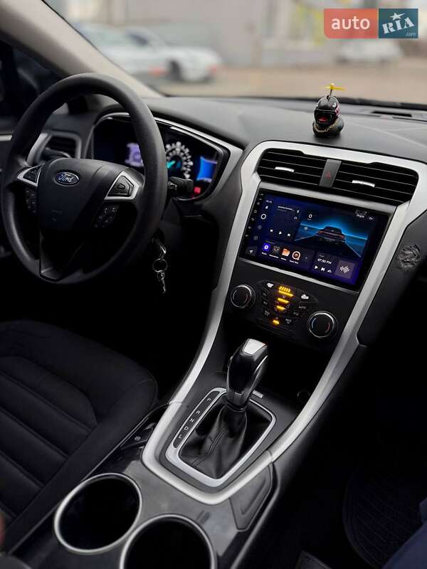 Седан Ford Fusion 2012 в Днепре