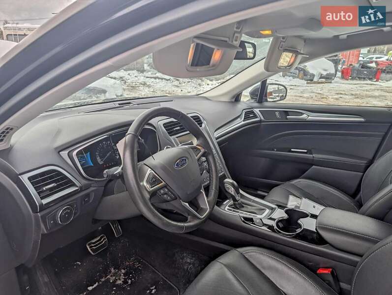 Седан Ford Fusion 2016 в Івано-Франківську