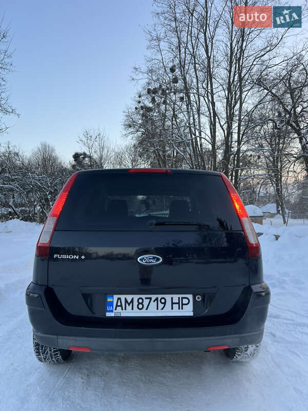 Хетчбек Ford Fusion 2007 в Звягелі