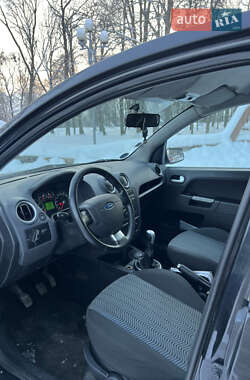 Хэтчбек Ford Fusion 2007 в Звягеле