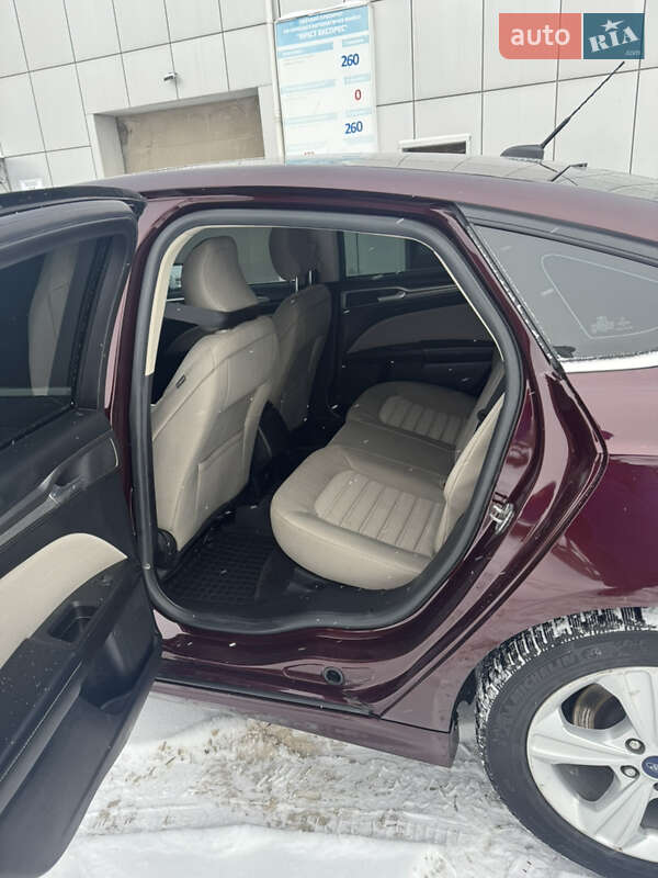 Седан Ford Fusion 2017 в Хмельницькому