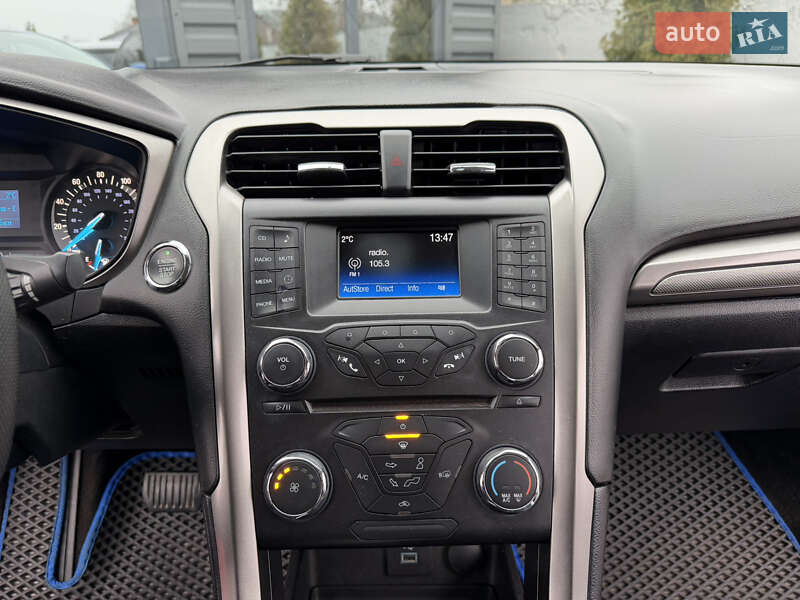 Седан Ford Fusion 2016 в Кропивницком