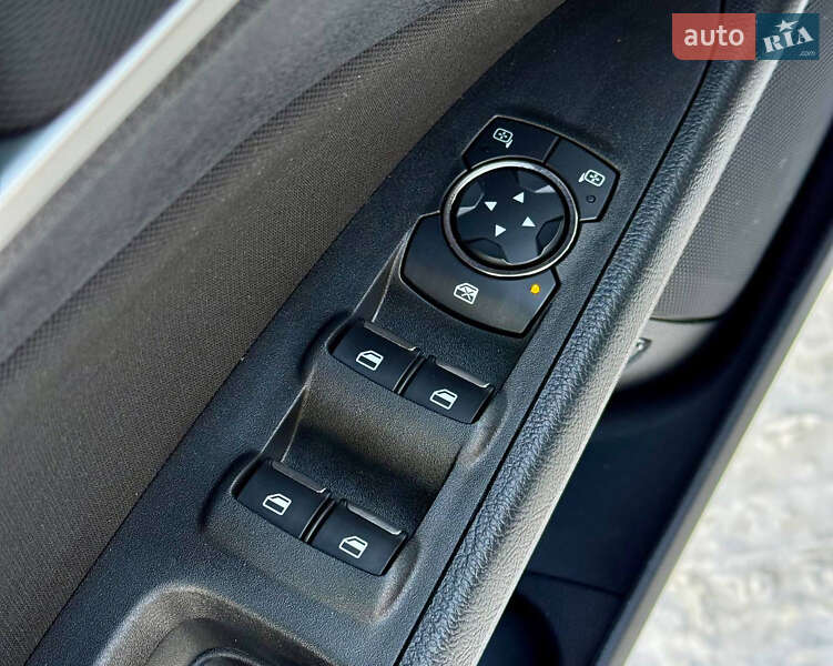 Седан Ford Fusion 2018 в Києві