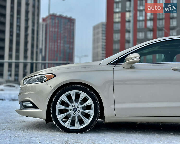 Седан Ford Fusion 2016 в Києві