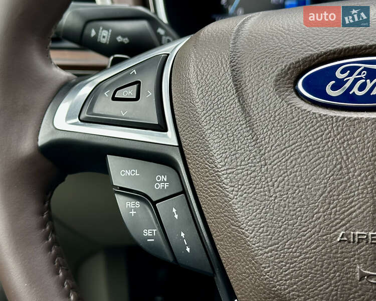 Седан Ford Fusion 2016 в Києві