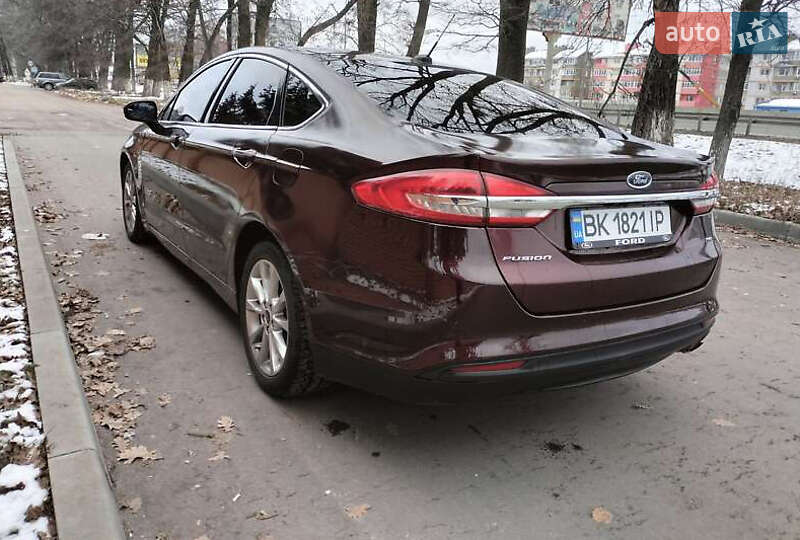 Седан Ford Fusion 2018 в Львові