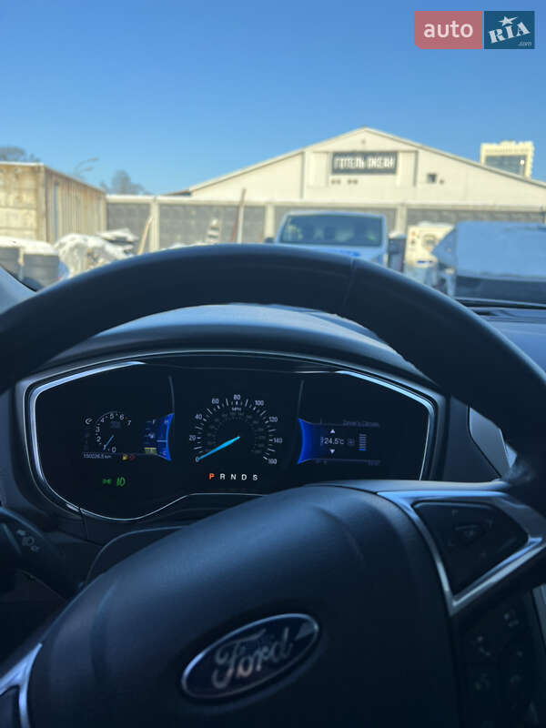 Седан Ford Fusion 2013 в Киеве