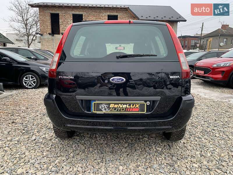 Хэтчбек Ford Fusion 2008 в Коломые