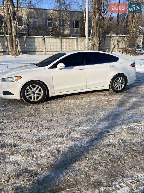 Седан Ford Fusion 2016 в Киеве