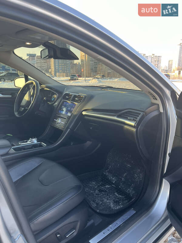 Седан Ford Fusion 2020 в Киеве