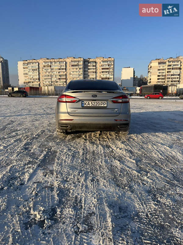 Седан Ford Fusion 2020 в Киеве