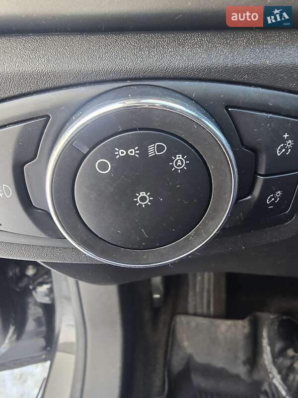 Седан Ford Fusion 2015 в Києві фото 15 Седан Ford Fusion 2015 в Києві