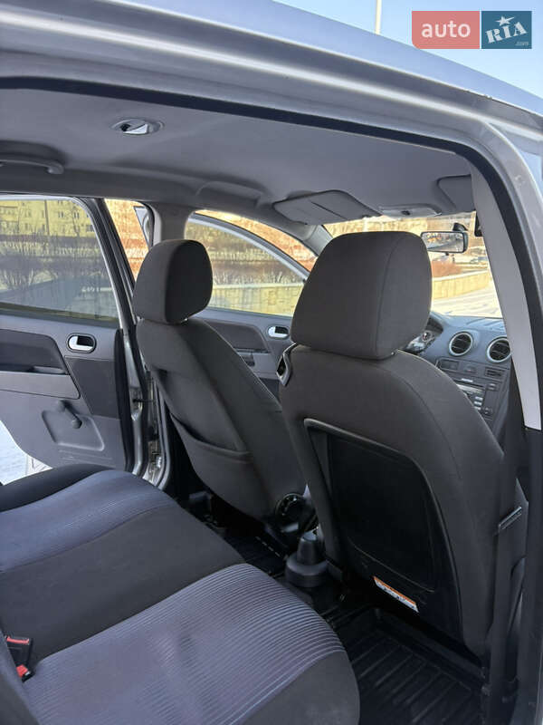 Хетчбек Ford Fusion 2007 в Запоріжжі фото 7 Хетчбек Ford Fusion 2007 в Запоріжжі