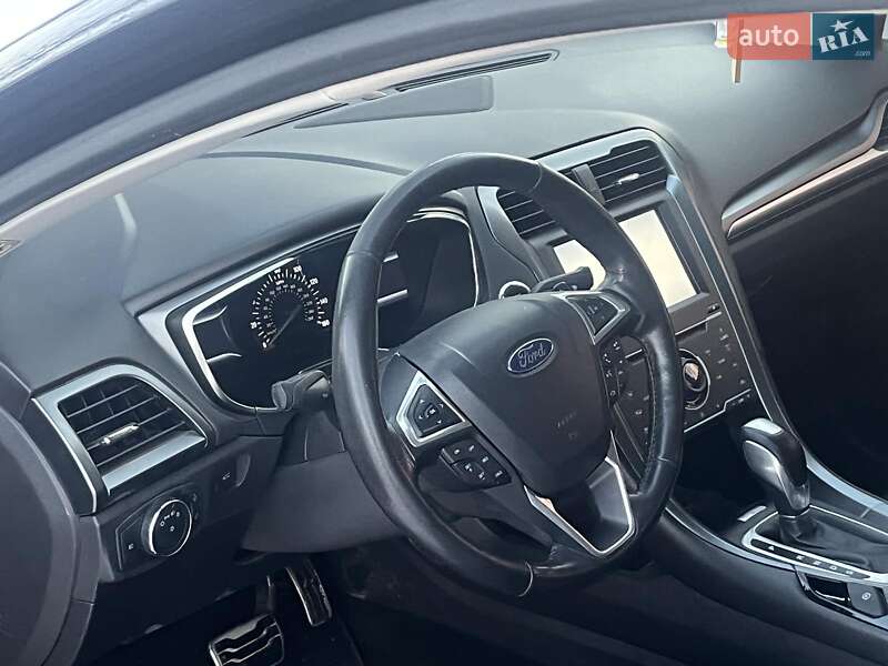 Седан Ford Fusion 2013 в Киеве