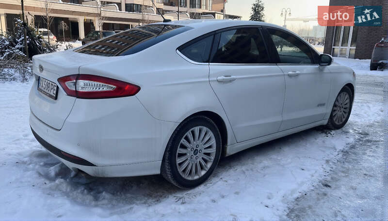 Седан Ford Fusion 2015 в Киеве фото 6 Седан Ford Fusion 2015 в Киеве