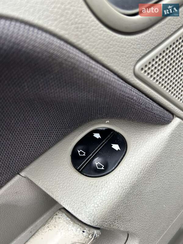 Хэтчбек Ford Fusion 2007 в Сумах