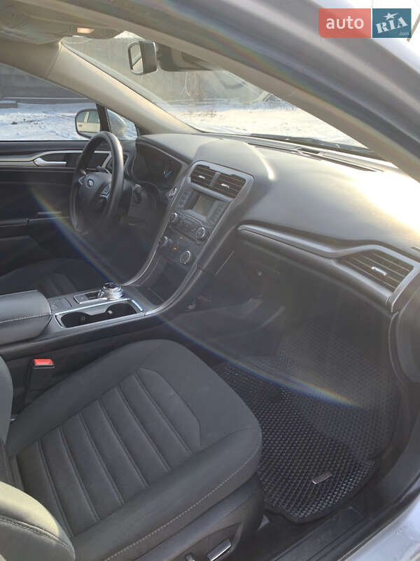 Седан Ford Fusion 2018 в Черкассах фото 20 Седан Ford Fusion 2018 в Черкассах