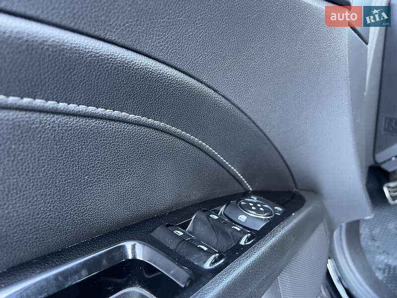 Седан Ford Fusion 2015 в Житомире