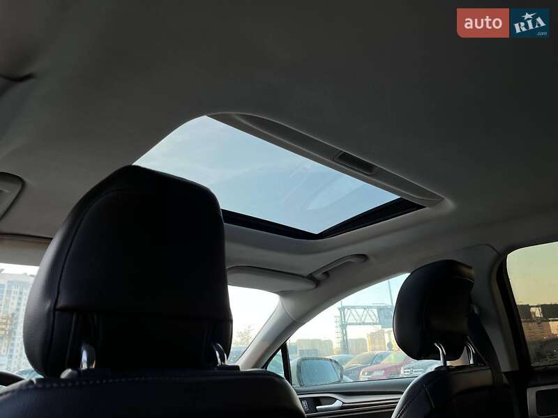 Седан Ford Fusion 2013 в Києві