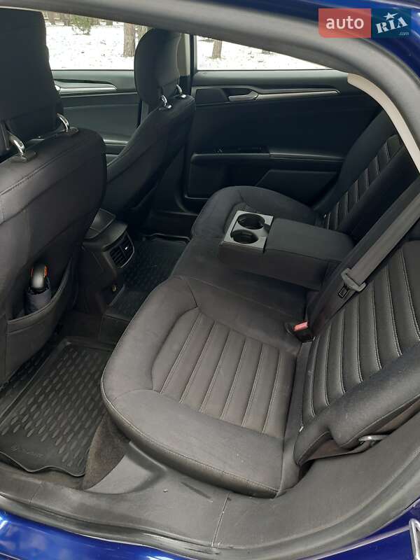 Седан Ford Fusion 2012 в Киеве фото 10 Седан Ford Fusion 2012 в Киеве