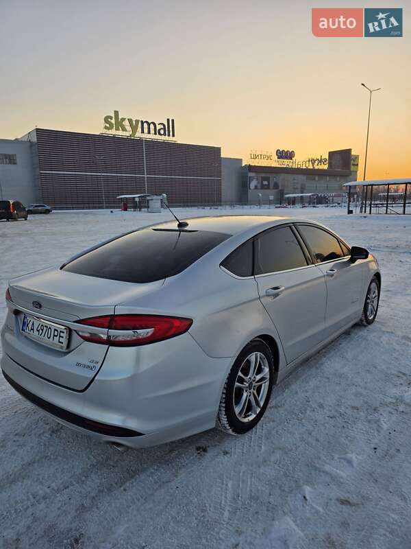 Седан Ford Fusion 2016 в Києві