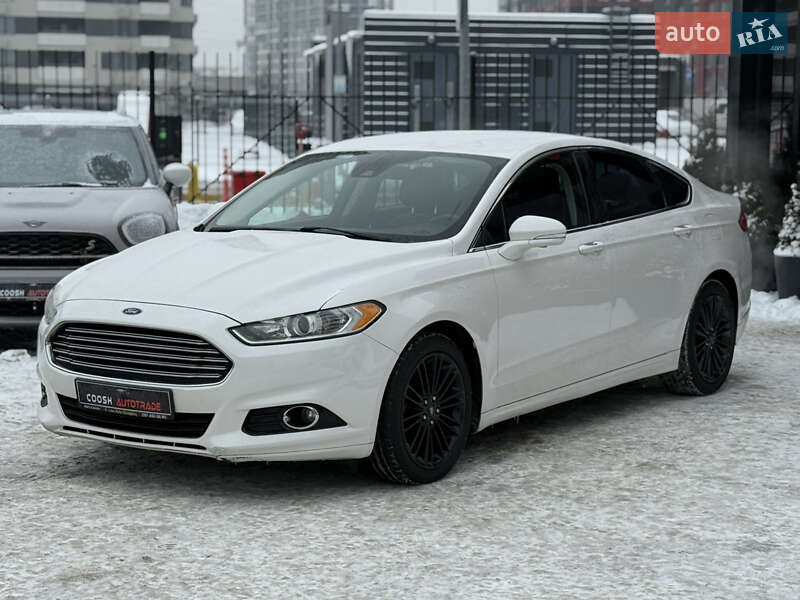 Седан Ford Fusion 2013 в Киеве фото 5 Седан Ford Fusion 2013 в Киеве