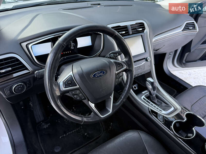 Седан Ford Fusion 2013 в Киеве фото 16 Седан Ford Fusion 2013 в Киеве