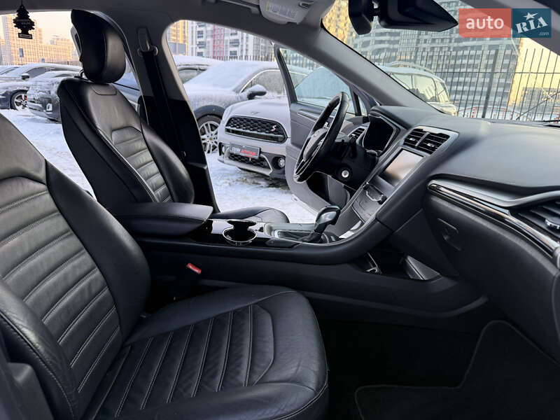 Седан Ford Fusion 2013 в Киеве фото 21 Седан Ford Fusion 2013 в Киеве