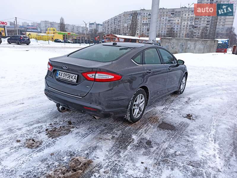 Седан Ford Fusion 2015 в Харкові